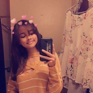 Meet your Posher, Renee